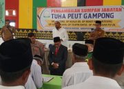 Camat Idi Rayeuk Lantik Sejumlah Tuha Peut Gampong
