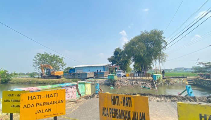 Plt Bupati Subandi Pastikan Jembatan Kedungpeluk Segera Dibangun