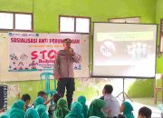 Polisi Bersama Pelajar Deklarasikan Stop Bullying