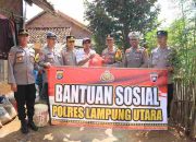 Jumat Berkah, Polres Lampung Utara Bagikan Bansos Kepada Warga Kelapa Tujuh