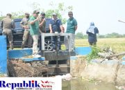 Disidak Plt Bupati Sidoarjo Subandi, Sungai Segodobacang Langsung Bersih