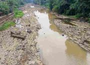 Sungai Kelingi Makin Memprihatinkan