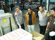 Pastikan Kesiapan Surat Suara.Kapolres Gresik Dampingi Forkopimda Provinsi Jatim ke PT. Temprina