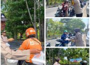 Jumat Berkah ,Polsek Sedati Bagikan Nasi Kotak ke Masyarakat