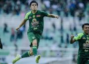 Pendukung Bonek Cilik Membuat Persebaya Surabaya Unggul 4-1 Saat Menjamu Persik Kediri di GBT