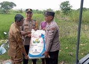 Polsek Cerme Dukung Ketahanan Pangan dengan bantu permudah Distribusi Bantuan Pupuk kepada Petani