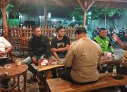 Kapolsek Krian Cangkruan Kamtibmas Bersama Komunitas PSHT Cabang Krian di Warkop Krian