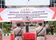 Kapolres Gresik Pimpin Sertijab PJU dan Berikan Penghargaan kepada Personel Berprestasi