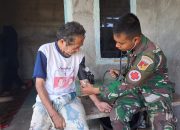 Tak Perlu Ke Dokter, Opa LA Ode Mendapat Pemeriksaan Kesehatan Gratis Dari Satgas TMMD ke 123 Kodim 1310/ Bitung