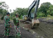 Pengerasan Jalan TMMD Capai 400 Meter, Batiter Satgas TMMD, Pelda , Rommy Pastikan Jalan Selesai Tepat Waktu
