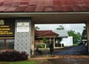 Dinas Pendidikan: Sulit Diakses dan Jurus Menghindar