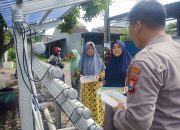 Bhabinkamtibmas Desa Sumokali Polsek Candi Ajak Warga Menanam Sayur Hidroponik untuk Wujudkan Ketahanan Pangan