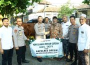 Polres Gresik Salurkan 100 ekor Hewan Kurban di Hari Raya Idul Adha