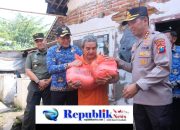 HUT ke-79 Bhayangkara, Rehab 10 Rumah Tidak Layak Huni di Sidoarjo