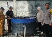 Bhabinkamtibmas Desa Gedangan Tinjau Budidaya Lele Wujudkan Swasembada Pangan