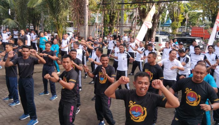 Semarak Hari Bhayangkara Ke-79, Polres Bitung Laksanakan Olahraga Bersama Forkompinda