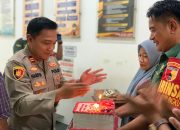Sinergitas Tiga Pilar, Koramil Rungkut dan Kecamatan Gunung Anyar Beri Kejutan untuk Polsek Gunung Anyar di Hari Bhayangkara ke-79