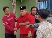 Achmad Hidayat Mengamuk Bawa Sebilah Keris