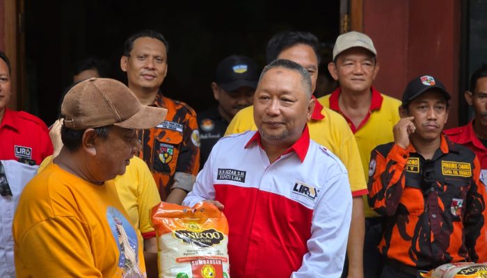 Tali Silaturahmi Terjalin Erat, Klenteng Teng Swie Bio Bagikan 2.000 Paket Sembako untuk Warga