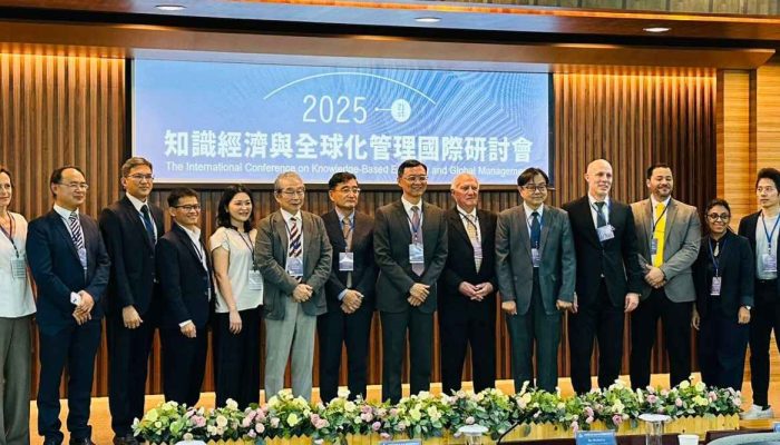 Dekan FEB Universitas Klabat Wakili Indonesia di The 21st International Conference on Knowledge Based Economy and Global Management di Taiwan