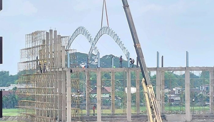 Proyek Sport Center Rp16 Miliar di Bojonegoro Abaikan Keselamatan Pekerja, Nyawa Taruhannya