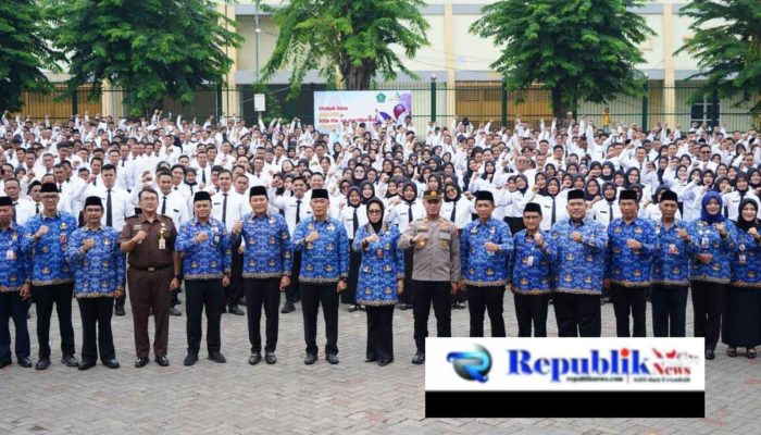 3.862 PPPK Paruh Waktu Terima SK, Bupati Sidoarjo Subandi Tekankan Pelayanan dengan Empati dan Berakhlak
