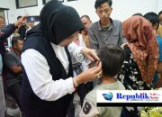 Wabup Sidoarjo Serahkan Alat Bantu Dengar kepada 27 Penerima Manfaat Tuna Rungu
