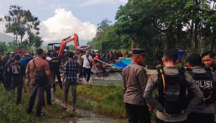 Pembangunan Jalan Poros KEK, Polres Bitung Terjunkan 172 Personel Amankan Lokasi ‎