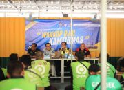 Sinergi di Balik Secangkir Kopi: Satlantas Polres Gresik Rangkul Driver Ojol dalam Ops Keselamatan Semeru 2026