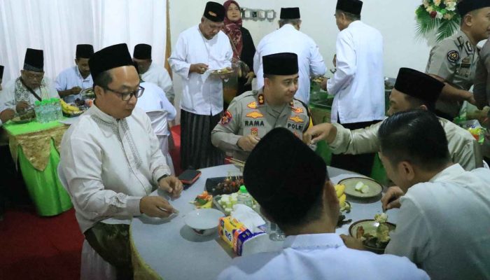 Perkuat Sinergi Kamtibmas, Kapolres Gresik Hadiri Safari Ramadan bersama Forkopimda di Driyorejo
