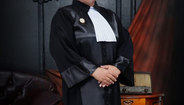 Penangkapan Wartawan OTT Mojokerto Terlalu Prematur, Diduga Cacat Prosedur: Advokat Rikha Permatasari Turun Langsung Kawal Kasus