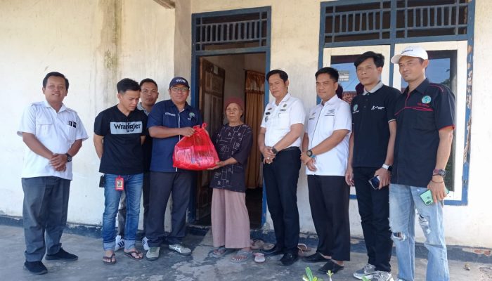 Tingkatkan Kepedulian Sesama PD- IWO LamTim Gelar Bhakti Sosial