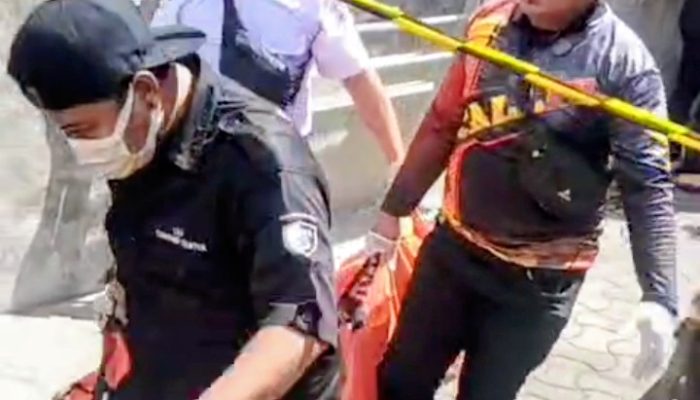 Warga Sidotopo Semampir Geger, Pria Bersimbah Darah Diduga Korban Pembunuhan.