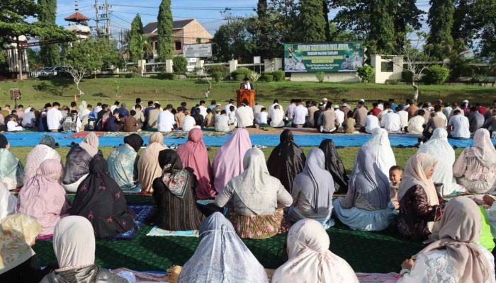 Polres Lampung Utara Gelar Sholat Idul Adha 1447 H dan Open House Bersama Masyarakat