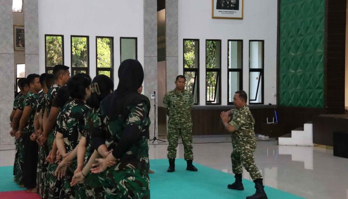 ‎Jelang Pencak Silat Militer, Kasdam XIX Tuanku Tambusai Brigjen TNI Rudi Hermawan, S.E., M.M., Pantau Langsung Kesiapan Atlet