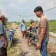 Pemungut Sampah Temukan Proyektil Bekas Tajam di depan SPBU Singkalan Balongbendo