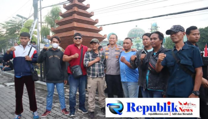 May Day Kondusif, Kapolrestabes Surabaya Sampaikan Apresiasi untuk Serikat Pekerja dan Mahasiswa