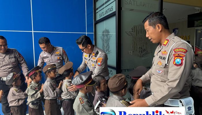 Polresta Sidoarjo Edukasi Tertib Lalu Lintas Sejak Dini