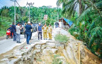 Wagub Aceh Cek Kondisi Jalan dan Perusahaan Air Minum di Aceh Tamiang