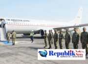 Foto : Danrem 084/BJ , Brigjen TNI Kohir menyambut kedatangan Panglima TNI beserta para kepala staf Angkatan di Base OPS Lanudal Juanda, Sidoarjo.