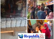 Foto : Jumat berkah di Gapura pintu masuk Perum Mutiara Citra Garden Kecamatan Candi Sidoarjo.