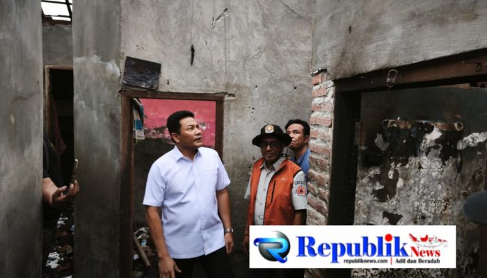 Bupati Sidoarjo Pastikan Korban Kebakaran di Desa Grinting Dapat Bantuan Renovasi Rumah