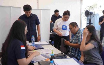 Layanan Paspor Simpatik Imigrasi Bitung dan BRI Diserbu Warga di Megamas Manado