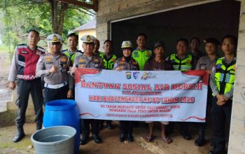 Sambut Hari Bhayangkara ke-80, Polres Lampung Utara Salurkan Bantuan Air Bersih ke Warga