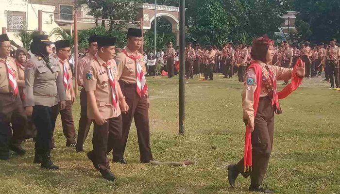 Danramil Rungkut Mayor Inf Sumarji Hadiri Pengukuhan Pramuka Garuda 2026,Pramuka Rungkut Cetak Rekor MURI