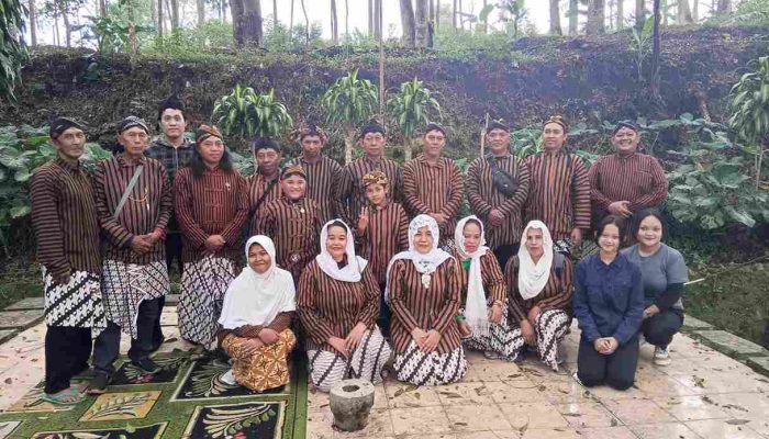 Lestarikan Tradisi Leluhur dan Kelestarian Alam, Komunitas Gesang Kasunyatan Gelar Selamatan Sendang Dewi Kunti di Lereng Arjuno