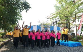 Sambut Hari Bhayangkara ke-80, Polresta Sidoarjo Gelar Apel Pagi dan Olahraga Bersama Perkuat Soliditas Personel