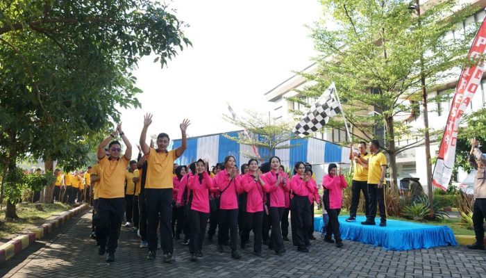 Sambut Hari Bhayangkara ke-80, Polresta Sidoarjo Gelar Apel Pagi dan Olahraga Bersama Perkuat Soliditas Personel