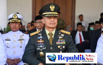 Foto : Kasdam V/Brawijaya Brigjen TNI Zainul Bahar,S.H.,M.S.i menghadiri upacara hari lahir Pancasila.