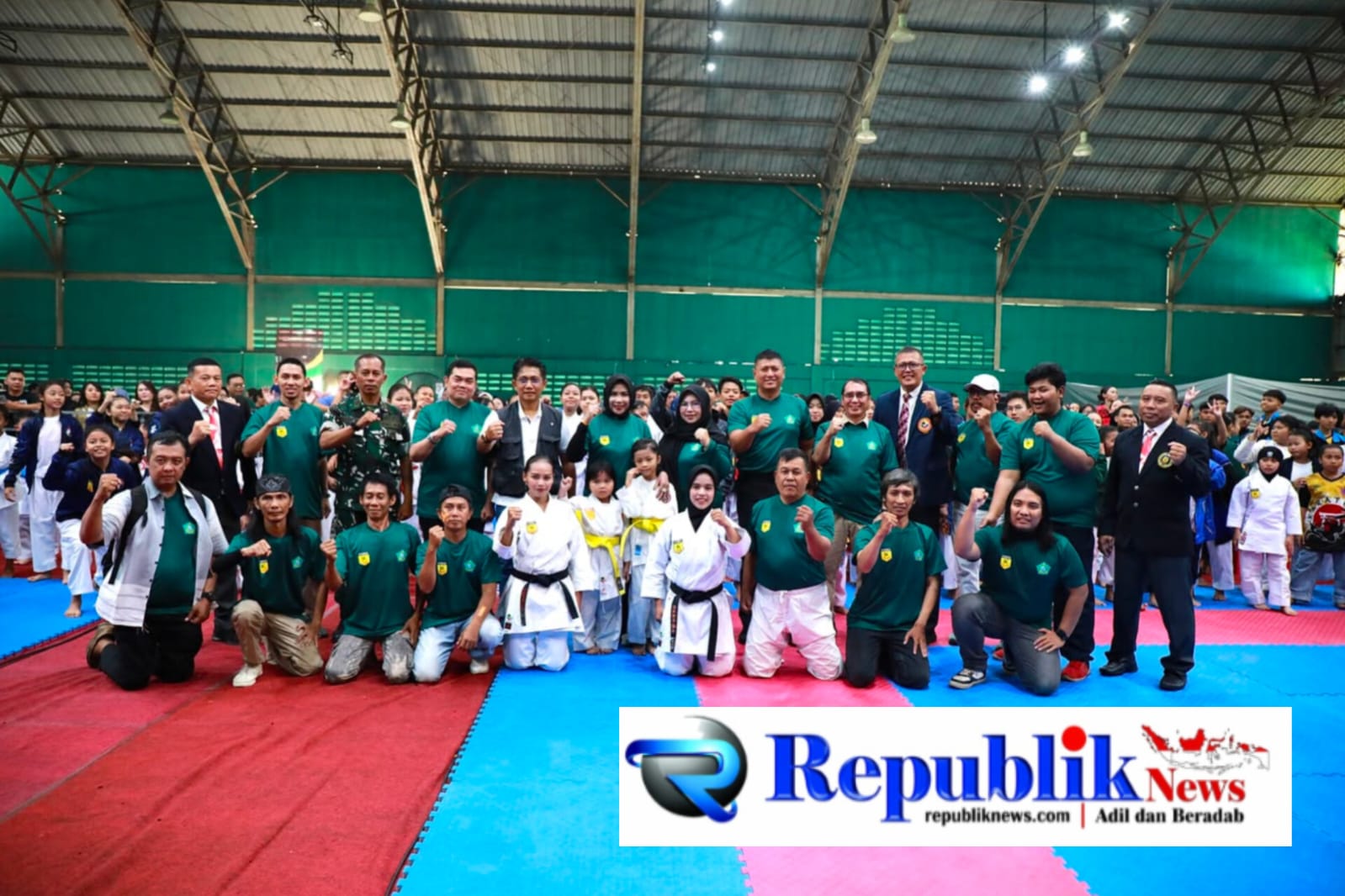 Foto : 450 atlet karate meramaikan Porkab Sidoarjo 2026.